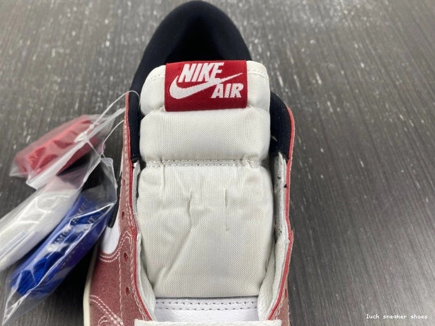 Reps LUCY OG 'RED BLACK' AIR ROOM FN0432-017 TROPHY JORDAN LOW 1 X 0716